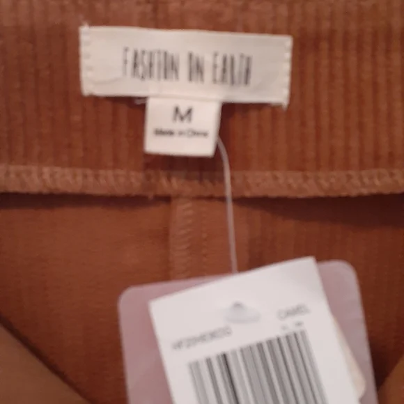 NWT Fashion On Earth Tan Corduroy Zip Front Mini Skirt size M - Picture 5 of 8